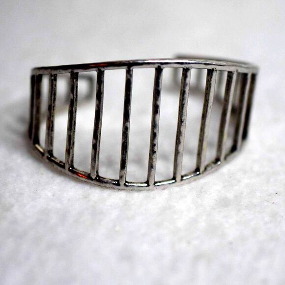 Lucky Brand Matted Silver Tone Multi Bar Unisex Cuff Very Gently Worn Bracelet - Picture 2 of 5